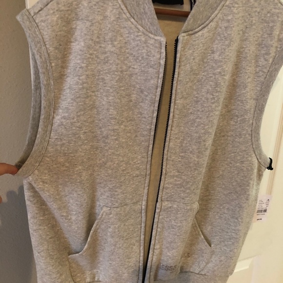 Essentials Sweater - Picture 5 of 8